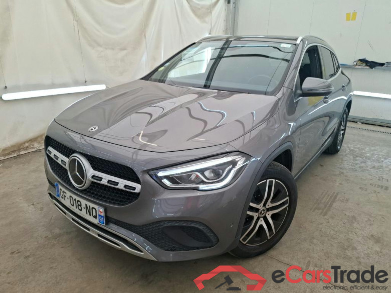MERCEDES-BENZ GLA / 2020 / 5P / SUV 2.0 GLA 200 D BUSINESS LINE DCT