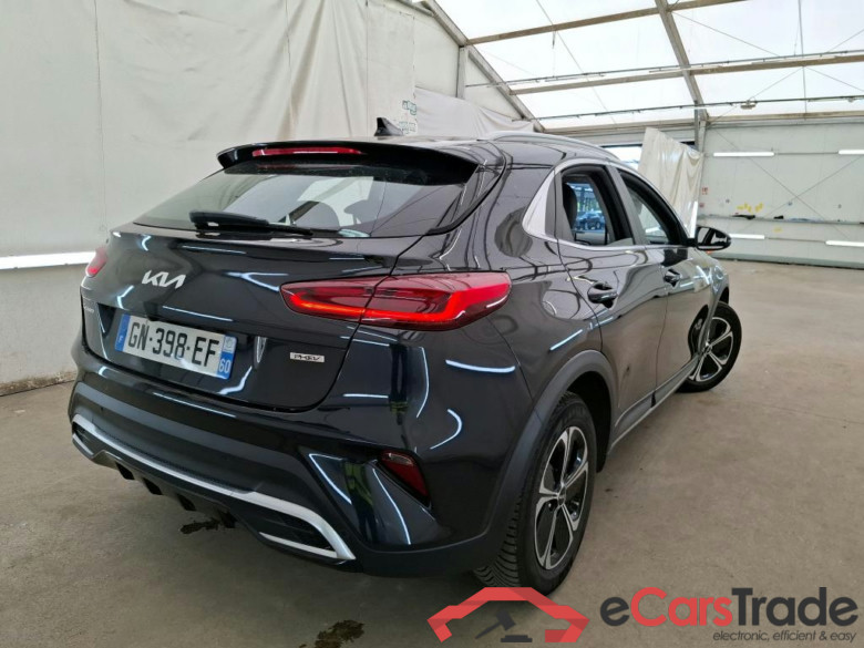KIA XCeed / 2022 / 5P / Crossover 1.6 GDI PHEV ACTIVE BUS DCT6 #4