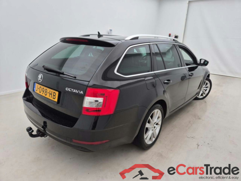 SKODA Octavia Combi 1.5 TSI Bns Edition DSG #2