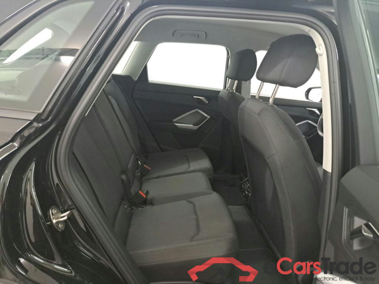 AUDI Q3 1.4 45 TFSI E S TRONIC #6
