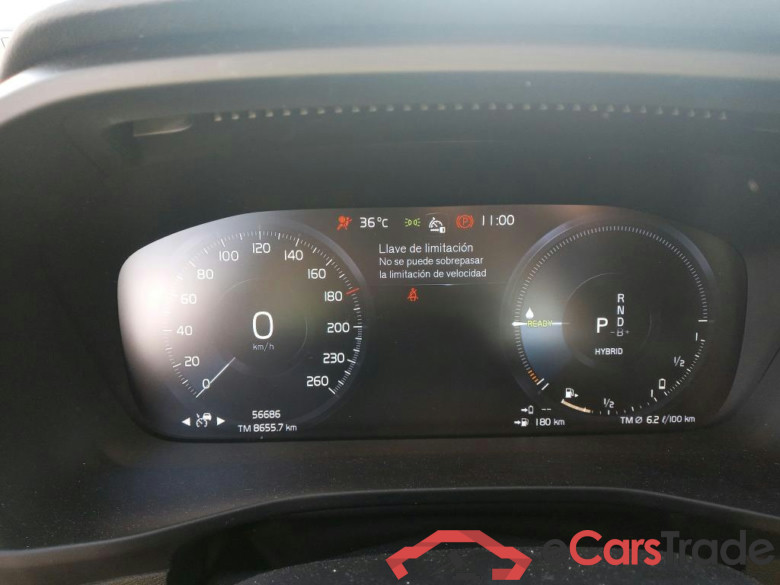 VOLVO XC40 / 2017 / 5P / todoterreno 1.5 T5 Twin Recharge Inscription Ex Auto #4