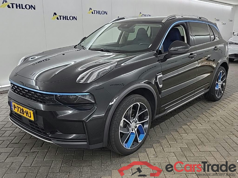 LYNK & Co 01 1.5 192kW PHEV 5D #1