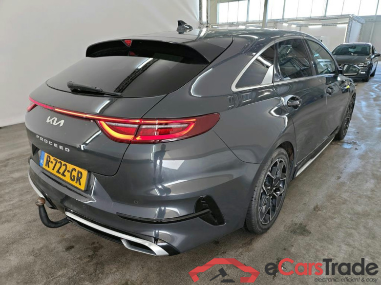 Kia ProCeed 1.5 T-GDi DCT7 GT-Line 5d #2