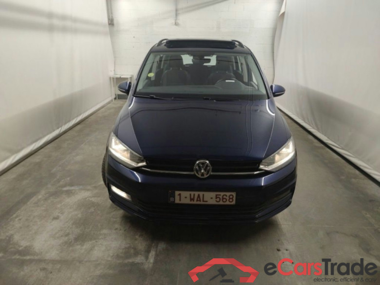 Volkswagen Touran 1.6 TDi Trendline DSG 5d #1