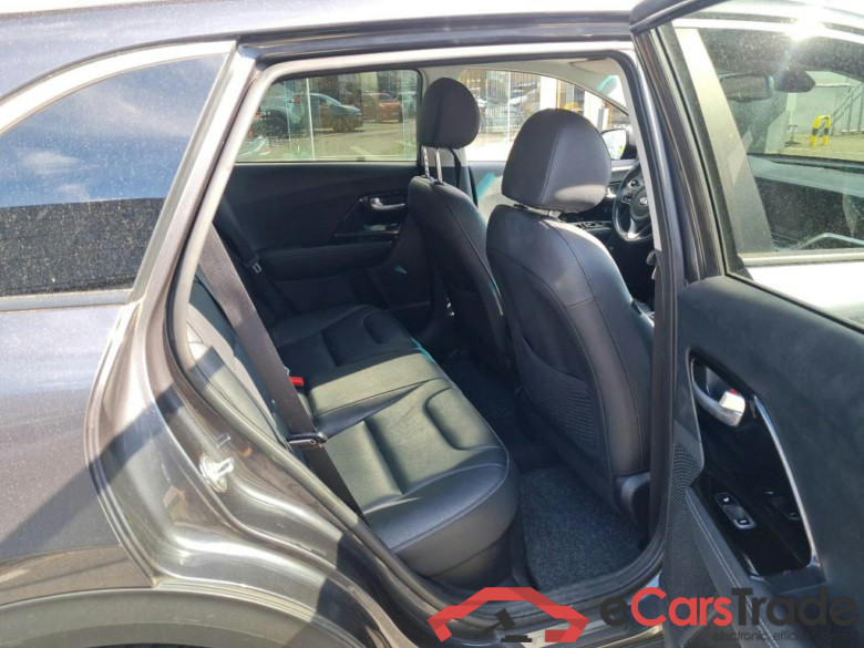 KIA NIRO 1.6 GDI PLUG-IN HYBRID SENSE #6