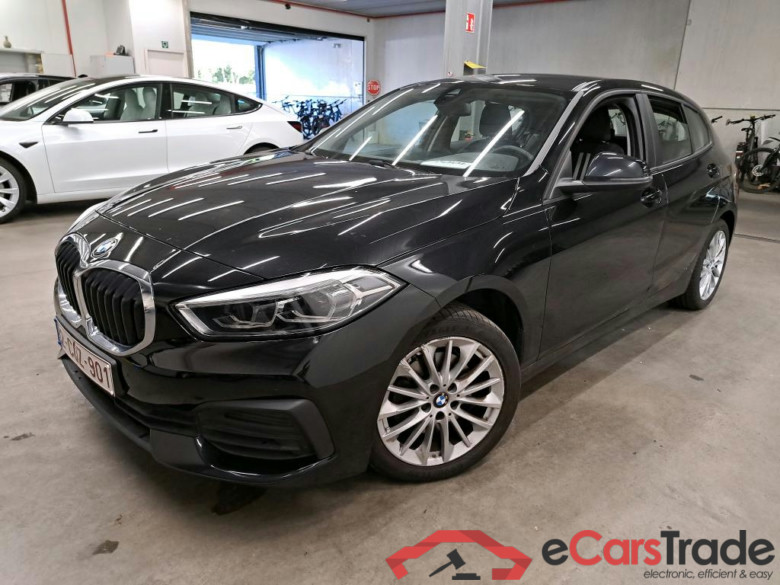 BMW - BMW 1 HATCH 116dA 116PK Advantage Pack Business With Sport Seats & Live CockPit Nav Plus & PDC Front & Rear #1
