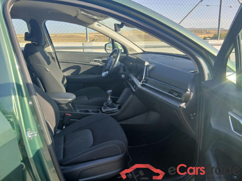 KIA Sportage / 2022 / 5P / todoterreno 1.6 T-GDi MHEV 110kW (150CV) Drive 4x2 #6