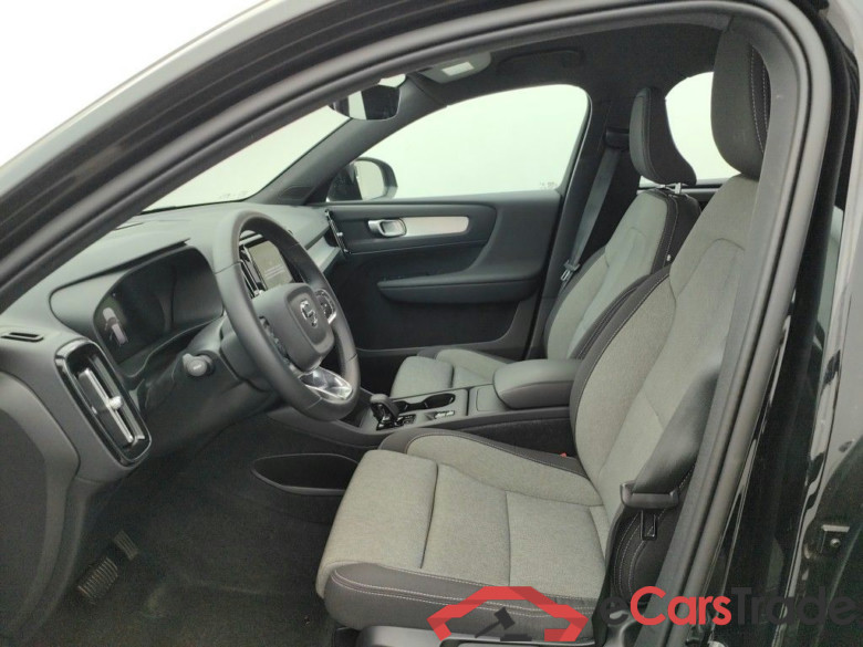 Volvo XC40 B3 Core DCT 5d #3