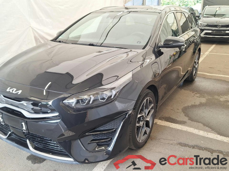 Ceed Sportswagon Plug-in Hybrid Platinum Edition 1.6 104KW AT6 E6d #1