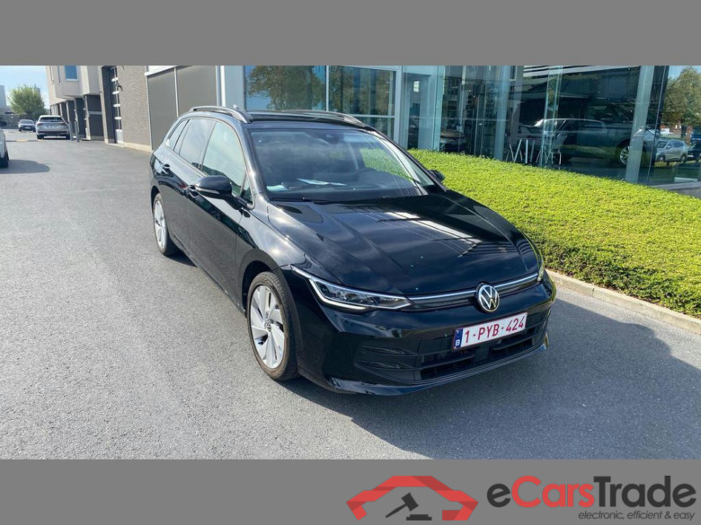 VOLKSWAGEN Golf VIII SW Variant 1.5 TSI Life Business