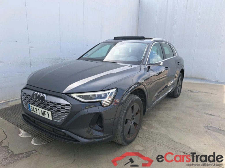 AUDI Q8 e-tron / 2022 / 5P / todoterreno Advanced 55 quattro #1