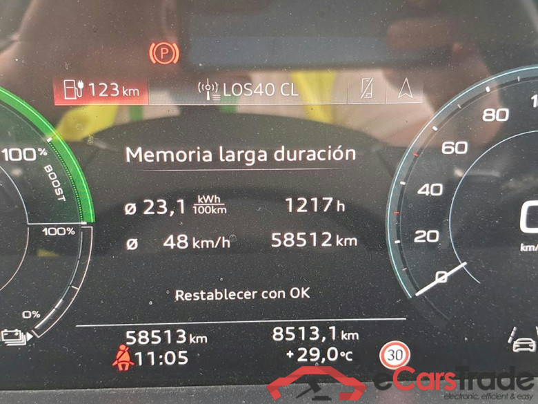 AUDI Q8 e-tron / 2022 / 5P / todoterreno Advanced 55 quattro #5