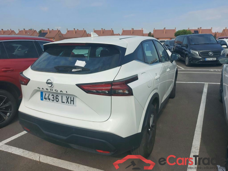 NISSAN QASHQAI / 2021 / 5P / todoterreno DIG-T 103kW (140CV) mHEV 4x2 Acenta #2
