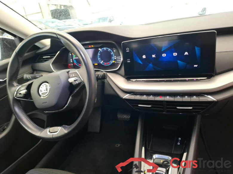 SKODA Octavia Combi / 2020 / 5P / Break 1.4 TSI PHEV iV 204 DSG6e Business #6