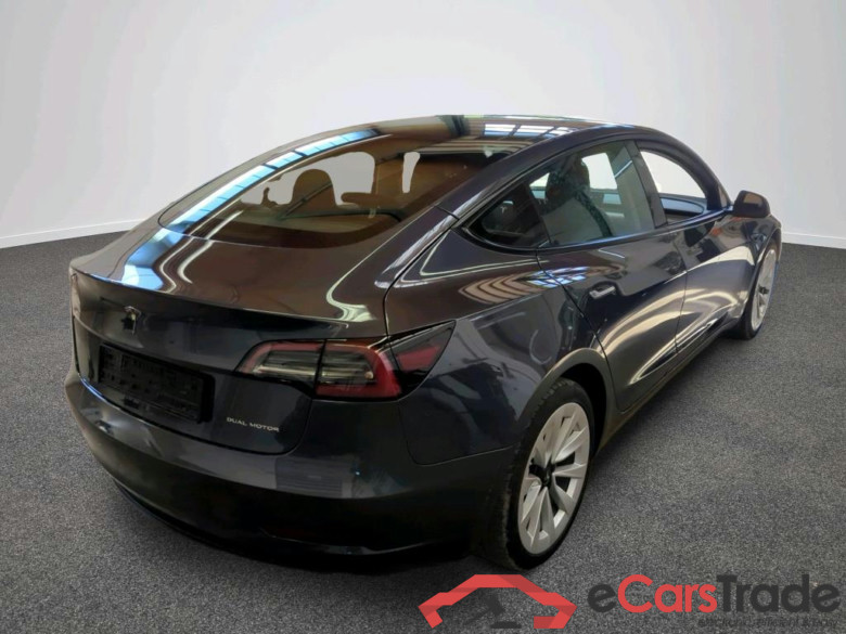 TESLA Model 3 Langstreckenbatt. Allradantrieb Dual Motor 4d 366kW #3
