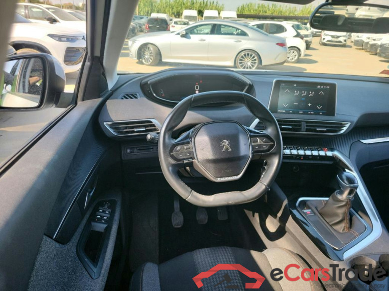 PEUGEOT 3008 / 2016 / 5P / todoterreno 1.2 PURETECH 96KW (130CV) ACTIVE S&S #3