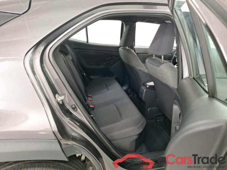 TOYOTA YARIS CROSS 1.5 VVT-IE HEV DYNAMIC PLUS CVT #6