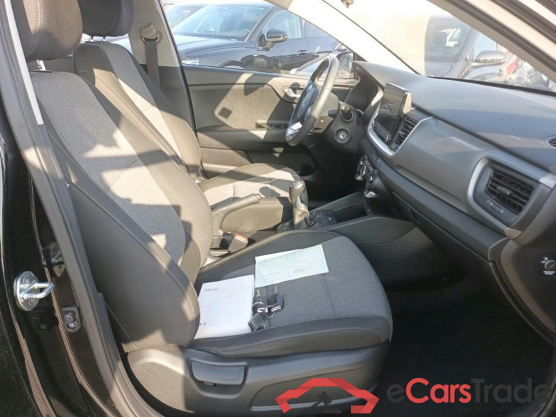 KIA Stonic / 2017 / 5P / todoterreno 1.0 T-GDi 74kW (100CV) MHEV iMT Concept (CM) #6