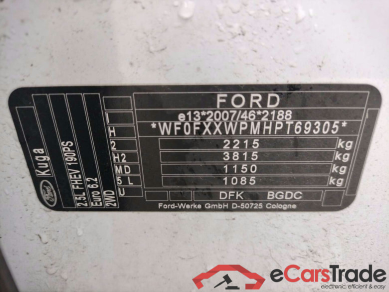 FORD KUGA 2.5  DURATEC FHEV TITANIUM #5