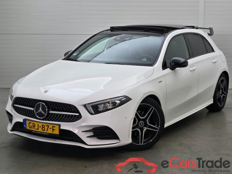 MERCEDES-BENZ A-KLASSE 200 Premium