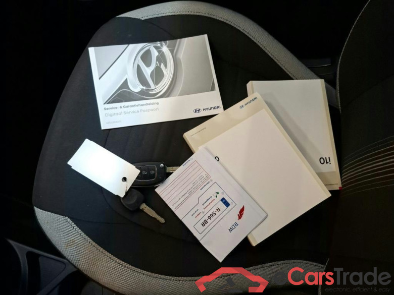 HYUNDAI i10 49 kW #5