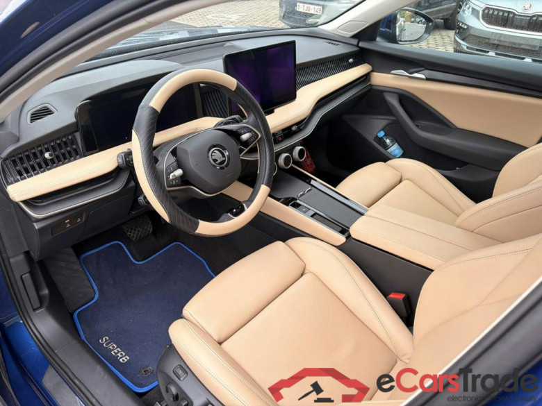 SKODA Superb Combi Superb Combi Anniversary Edition 1.5 TSI m-HEV 110kW (150ch) DSG7 #5