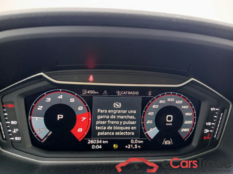 AUDI A1 / 2018 / 5P / berlina con portón Sportback Adrenalin 30 TFSI 81kW S tron(SP) #4