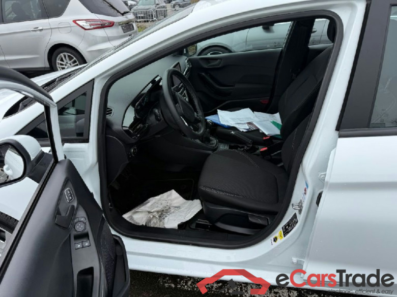 Fiesta Cool & Connect 1.1 55KW MT5 E6d #4
