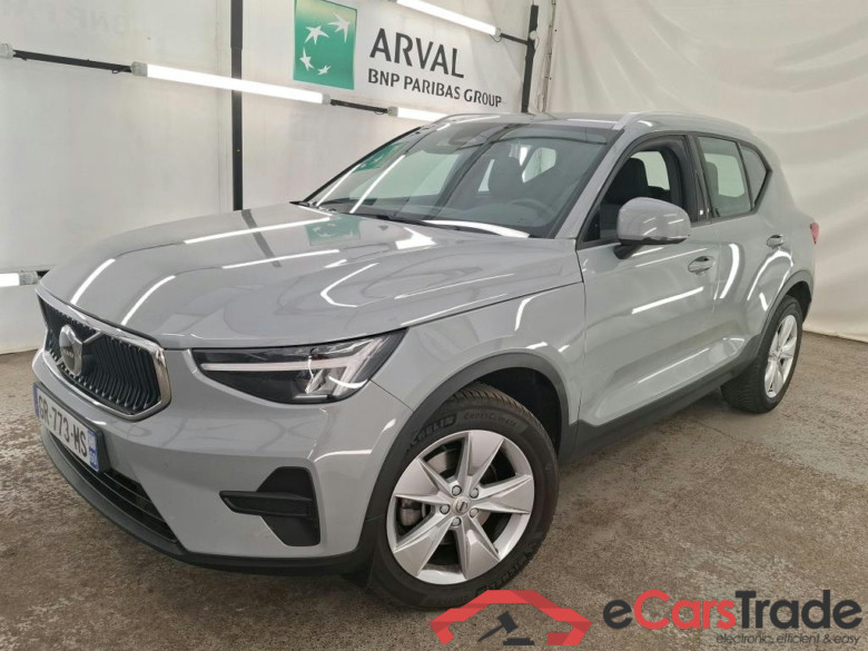 XC40 Momentum 2WD 2.0 #1
