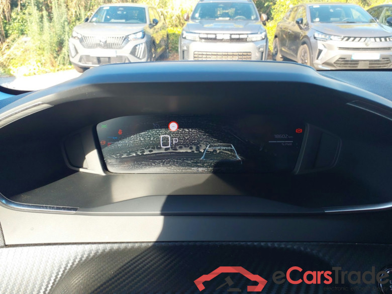 PEUGEOT 208  PEUGEOT 208  Allure Hybrid 110 ch e-DCS6 + pack access #6