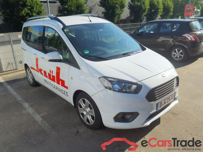 Ford Tourneo Courier 1.5 TDCi  #1