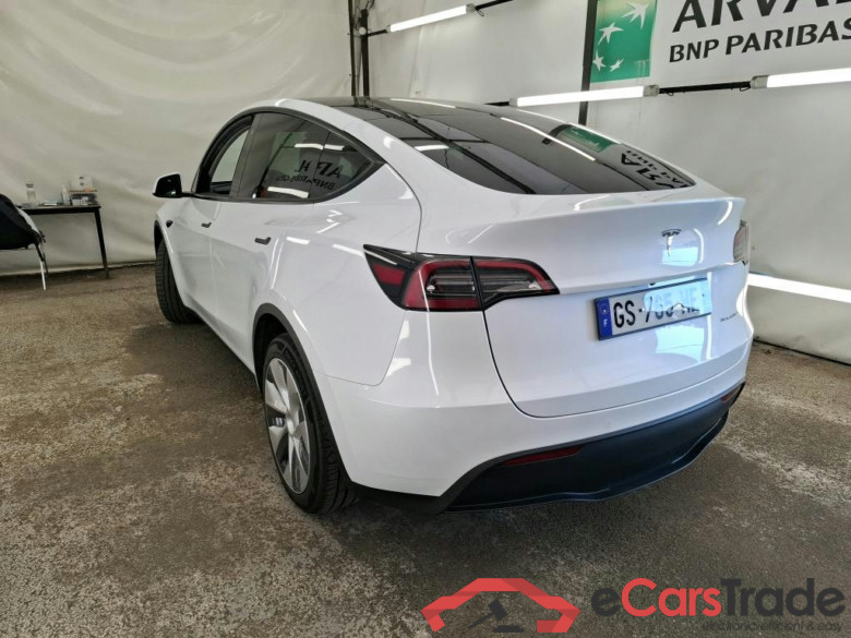 TESLA Model Y / 2020 / 5P / SUV Long Range Dual Motor AWD #3