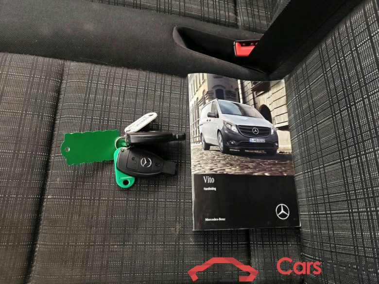 Mercedes-Benz Vito 111CDI Functional XL 4d #4