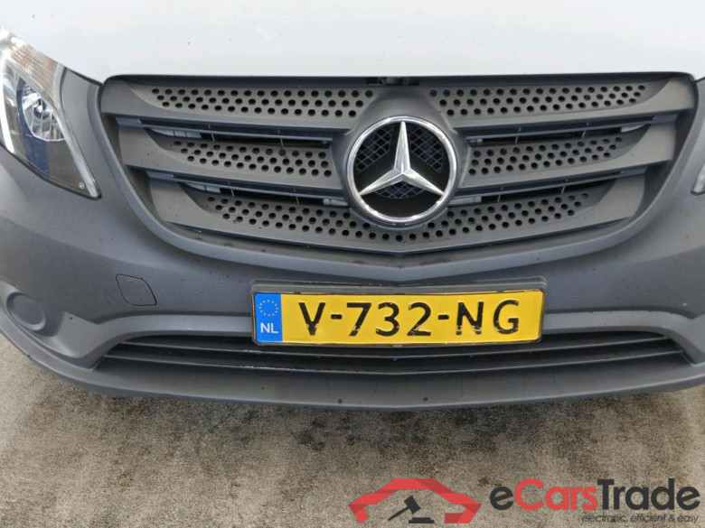Mercedes-Benz Vito 111CDI Lang  Dubbele Cabine 4d #5