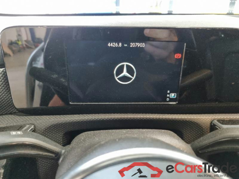 MERCEDES-BENZ CLA COUPÉ / 2019 / 4P / COUPE CLA 200 D AUTOMATIC SPORT #4
