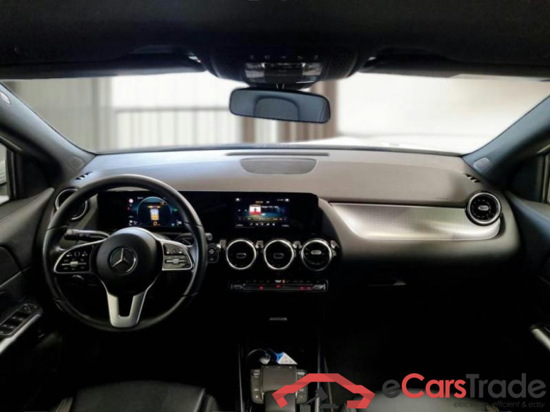 MERCEDES-BENZ GLA / 2020 / 5P / CROSSOVER GLA 200 D AUTOMATIC SPORT PLUS #3