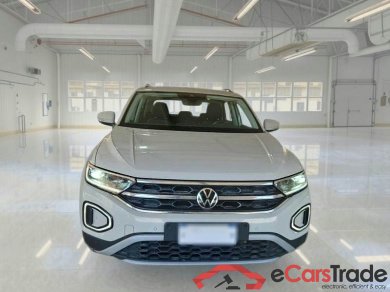 VOLKSWAGEN T-ROC / 2021 / 5P / SUV 2.0 TDI SCR STYLE DSG #6