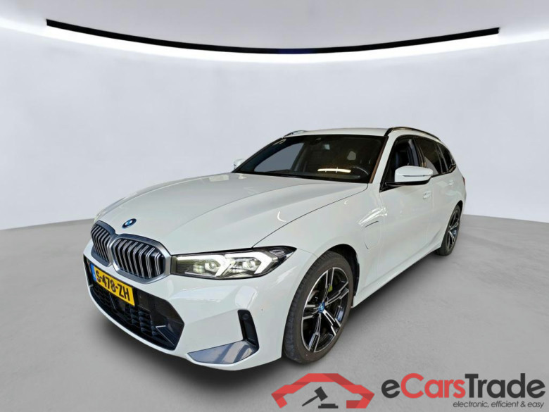 BMW 3-serie Touring 135 kW #1