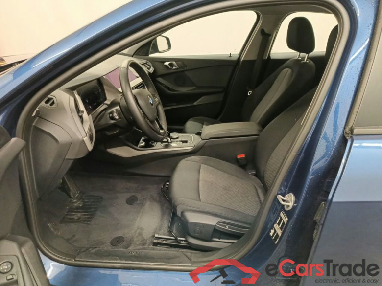 BMW 1 Reeks Hatch 116iA (80 kW) 5d #3
