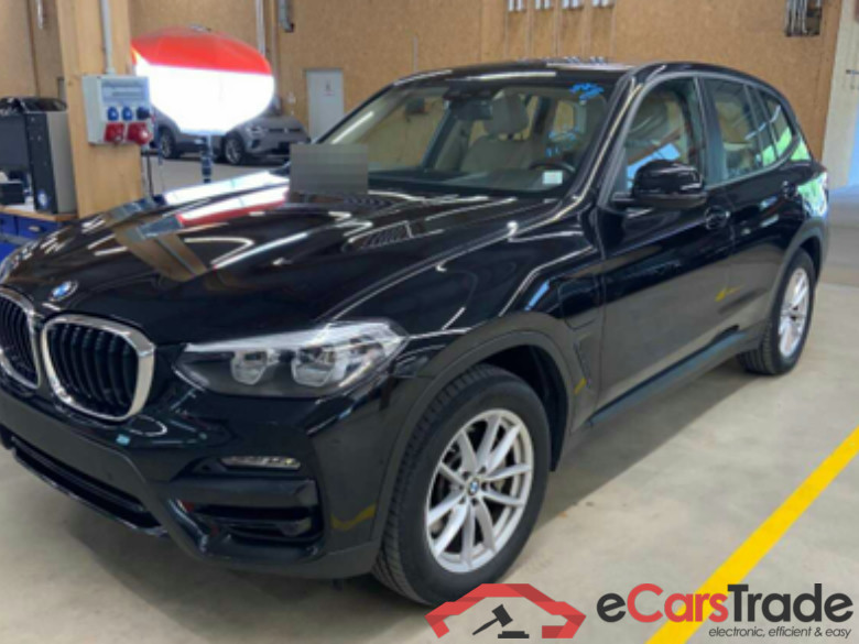 Baureihe X3 xDrive 30 e Advantage 2.0 215KW AT8 E6d #1