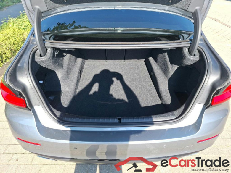 BMW 5 SERIES BERLINE 2.0 518D 100KW AUTO #4