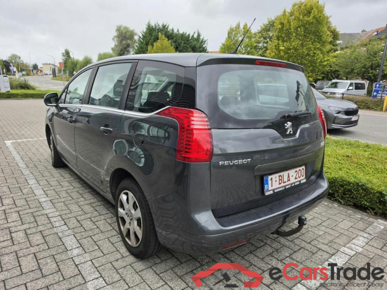 PEUGEOT 5008 Dsl 5008 1.6 HDi Premium FAP #4