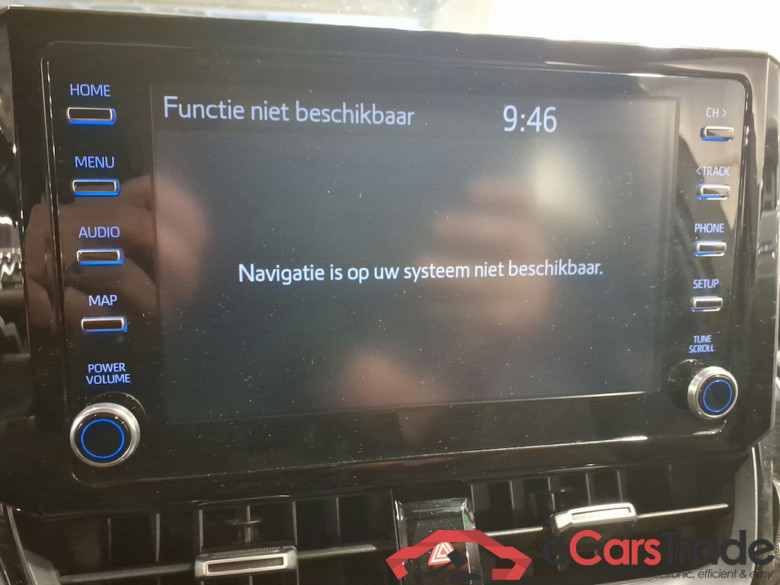 TOYOTA Corolla 1.8 HYBRID DYNAMIC E-CVT #3