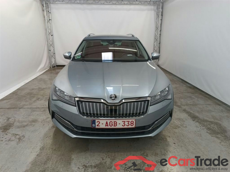 Skoda Superb Combi 1.4 TSI iV 160kW DSG6 Style 5d #5