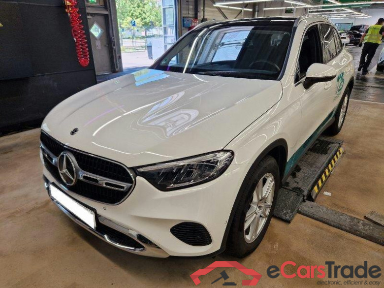 Mercedes-Benz GLC (BM 254)(06.2022->) DE - SUV5 GLC 200 EU6d, 4Matic Avantgarde, 2022 - 2024 #1