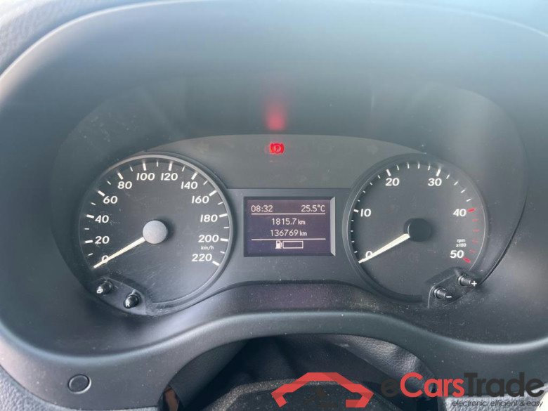 MERCEDES-BENZ Vito / 2014 / 4P / furgón 111 CDI Larga #5