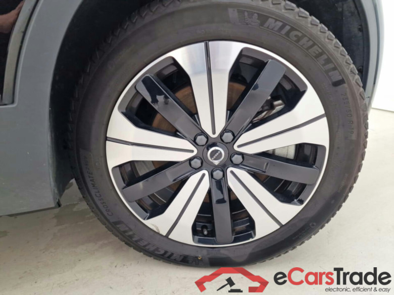 VOLVO XC40 RECHARGE CORE #4