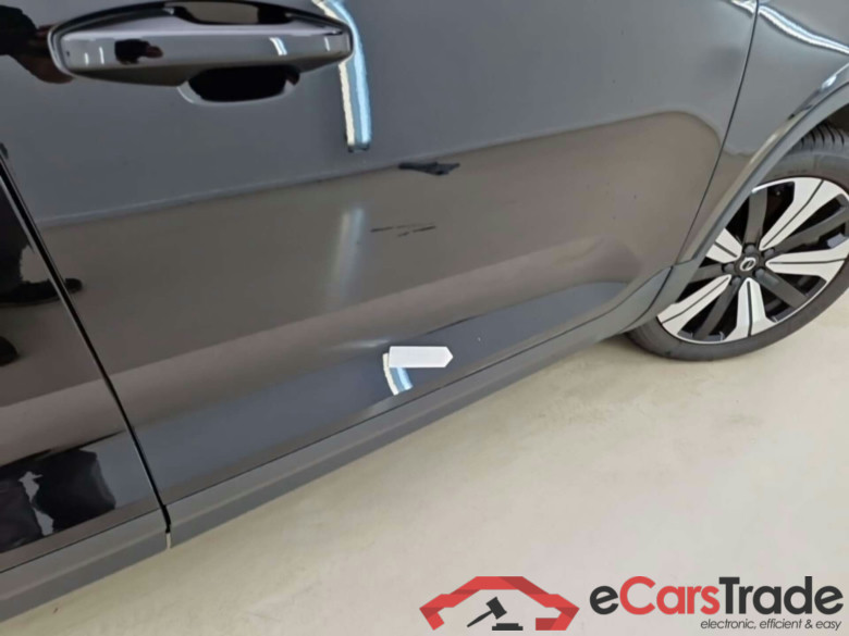 VOLVO XC40 RECHARGE CORE #6