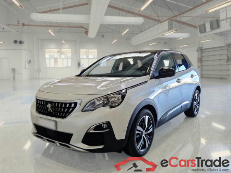 PEUGEOT 3008 / 2016 / 5P / SUV BLUEHDI 130 EAT8 SeS ALLURE #1