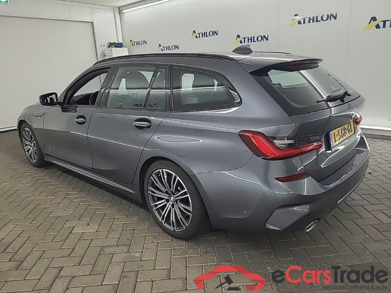 BMW 3-serie Touring 330iA 5D 190kW #4